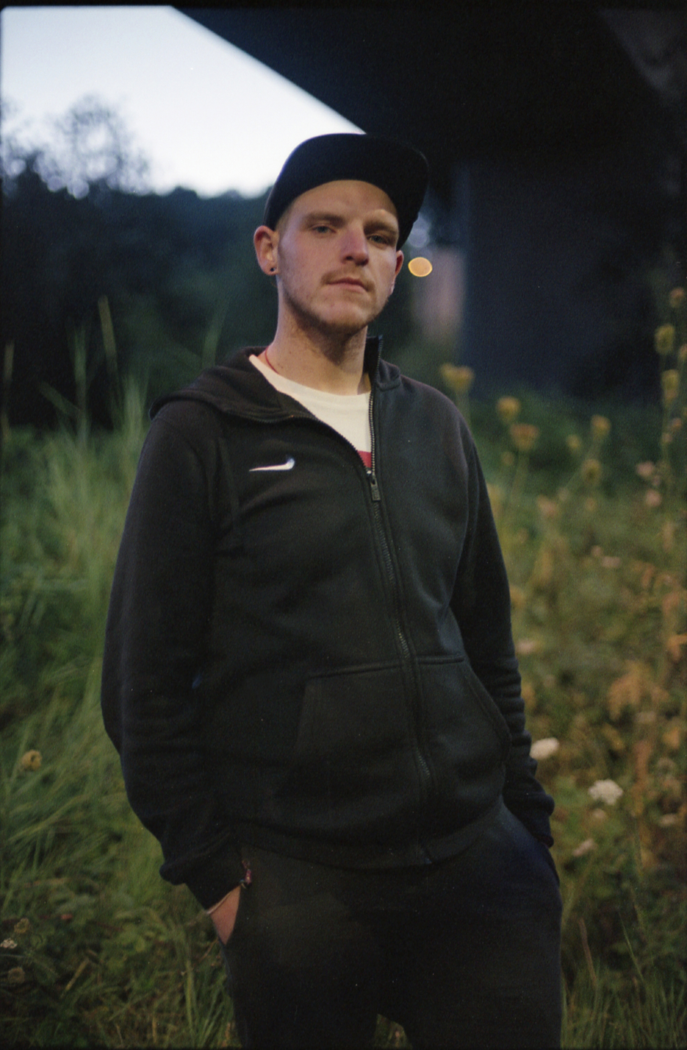 Canon 500n + 50mm 1.4 shot on Fuji pro 400H